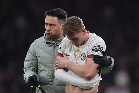 نشعر بالإحباط.. أول تعليق من ماريسكا على إصابة ليام ديلاب مع تشيلسي